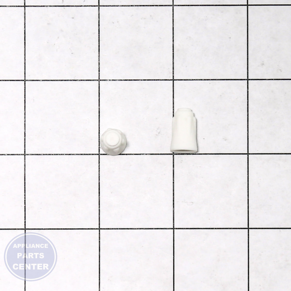 SMALL WIRE NUT (15/PKG.) TJMA01164-1 - Side view with 15-amp capacity