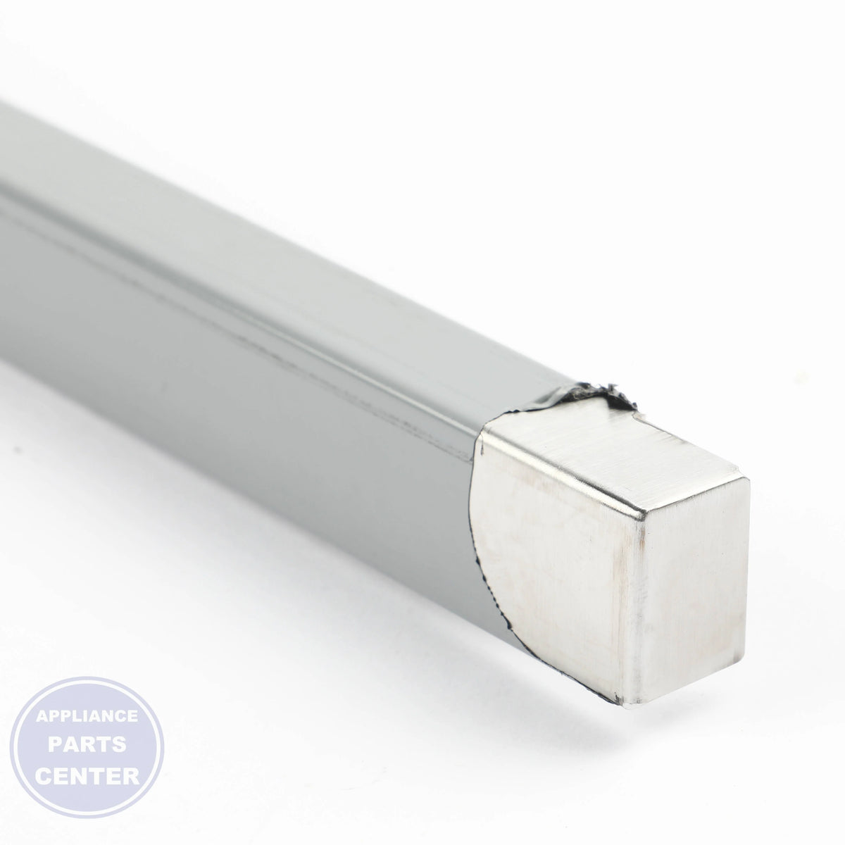 Whirlpool TRIM - SIDE LH SS SGL W10144984 - Installation in specific model showcasing mounting points