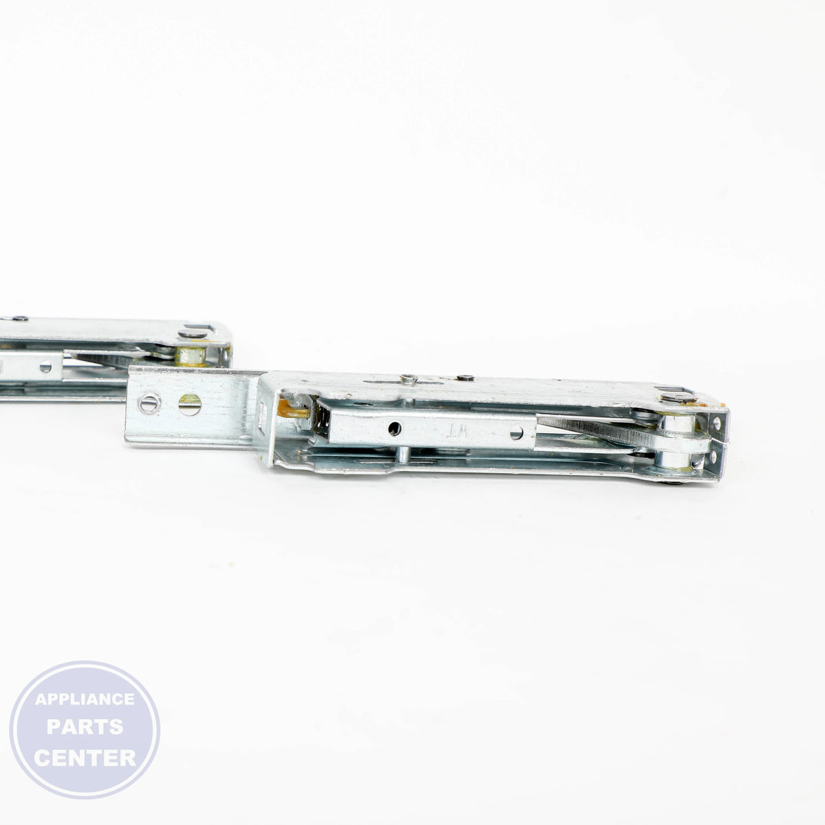 WPL HINGE-DOOR W10347465 - Installation in model 9761494 showing key mounting points