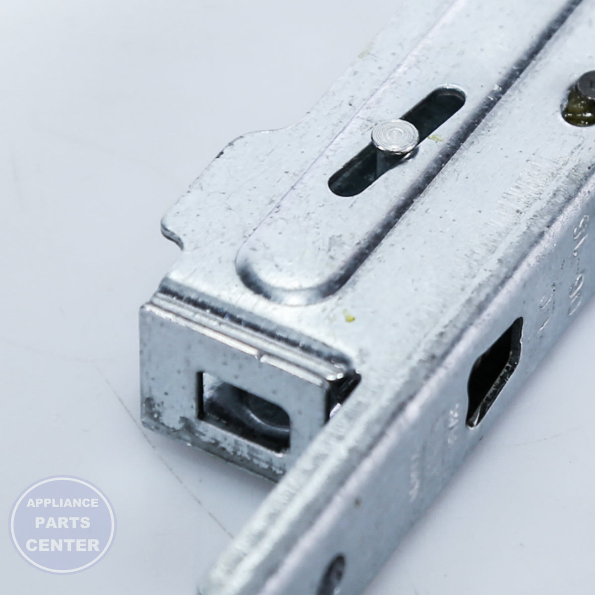 WPL HINGE-DOOR W10347466 - Installation in specific model showing key mounting points