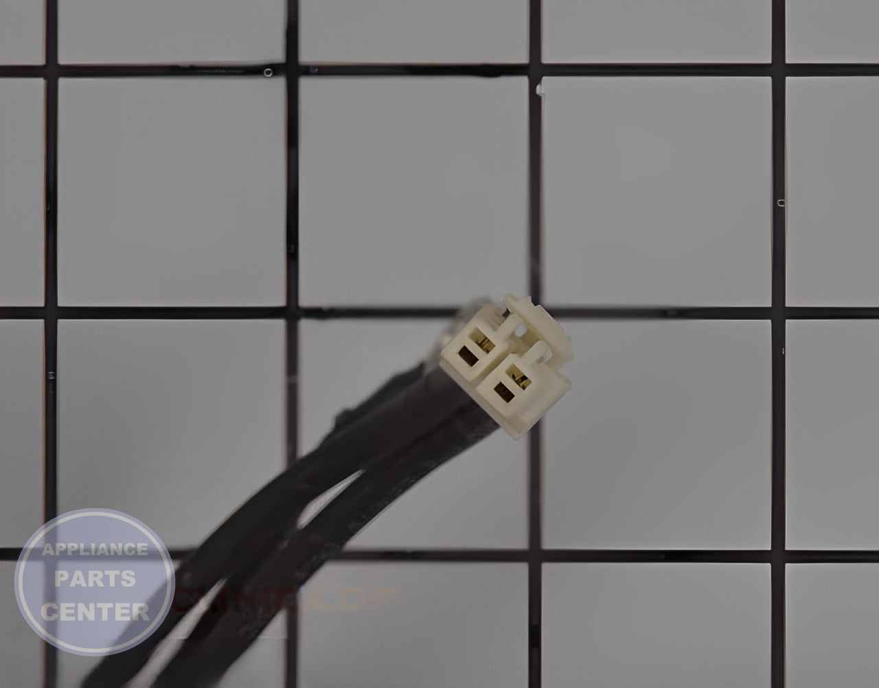Power Cord W10392003 - Detailed view of heavy-duty construction