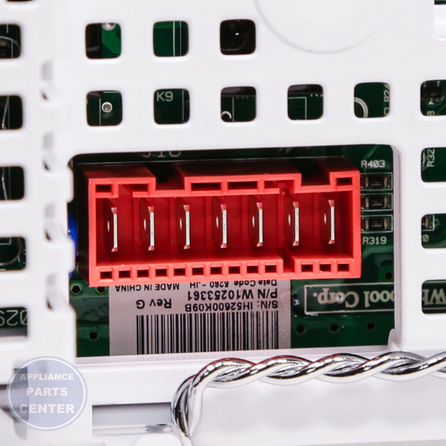 WPL CCUASM VMW HE 120V WTW56 - Installation in W10393557 showing secure mounting points