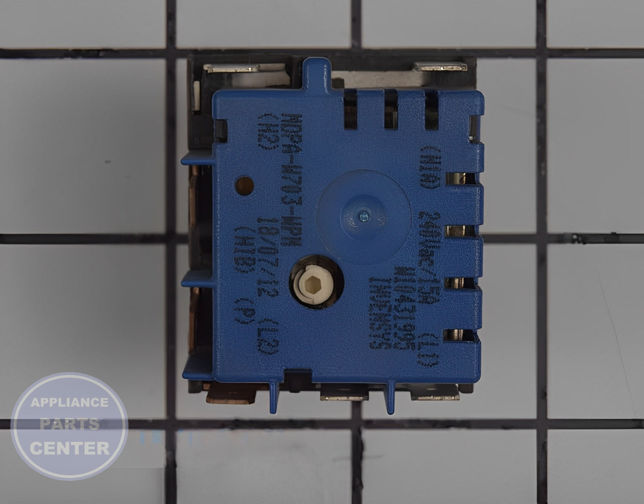 Whirlpool WHIRLPOOL INFINITE SWITCH W10431995 - Installation in WPL Range, showing key mounting points
