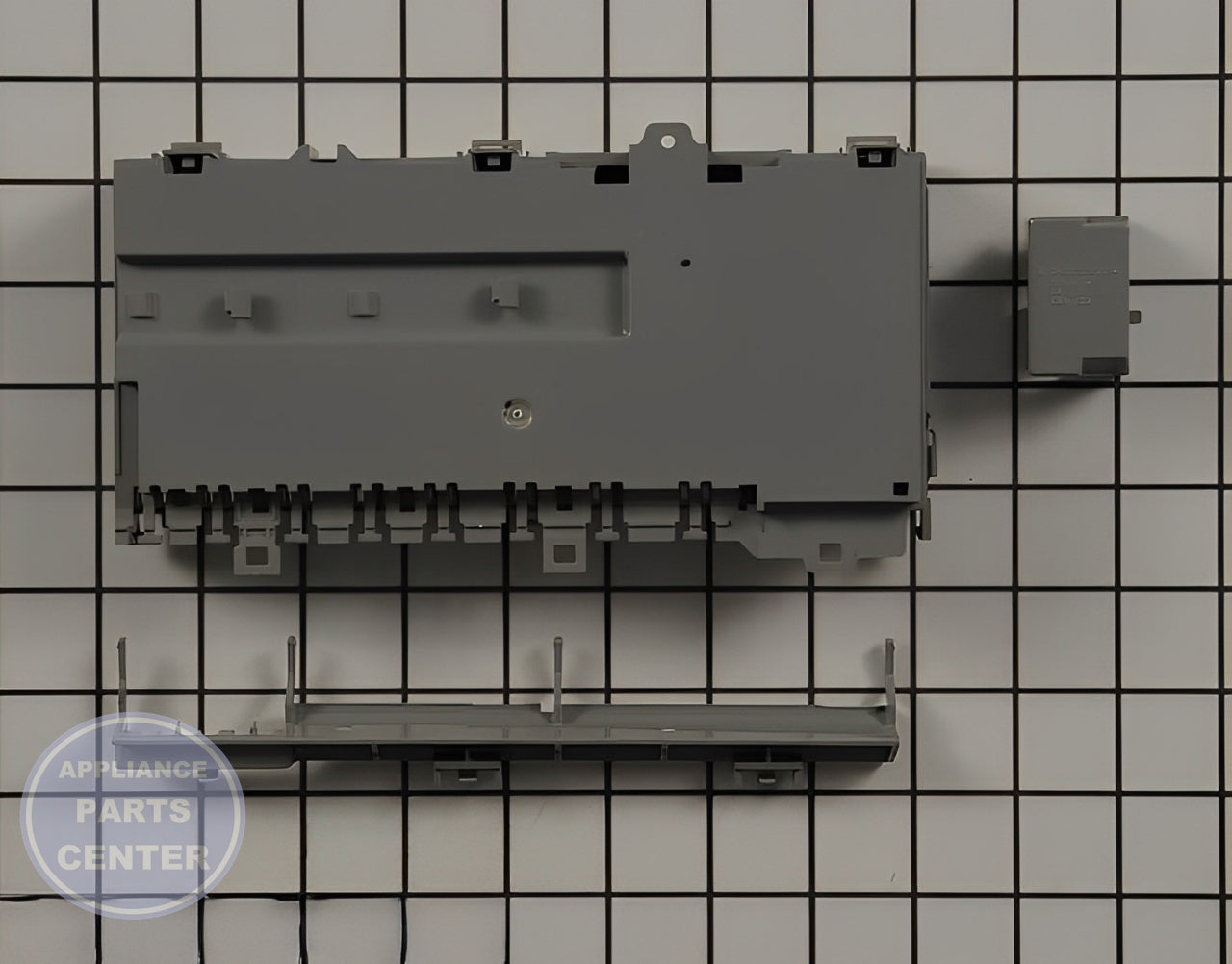 Control Board W10473199 - Detailed view of timer and circuitry
