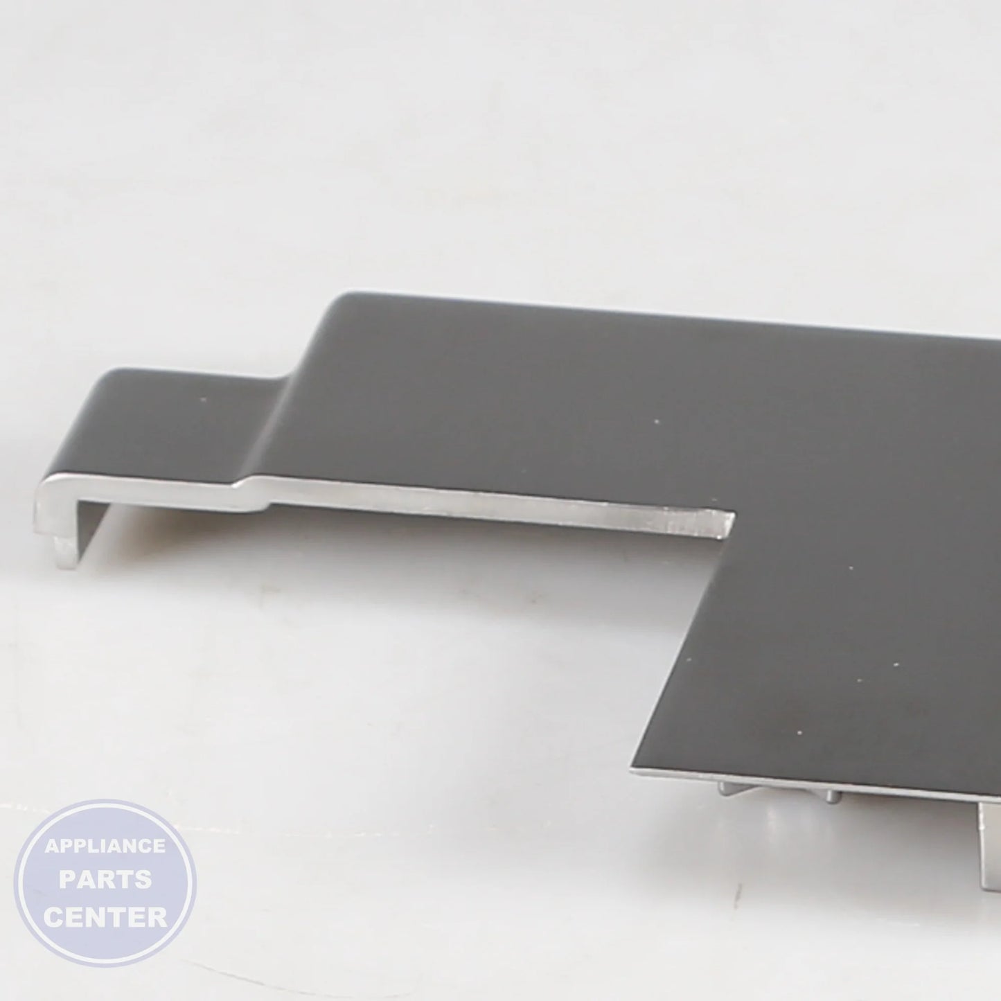 WPL ENDCAP-PNL W10555940 - Installation in specific model showing key mounting points