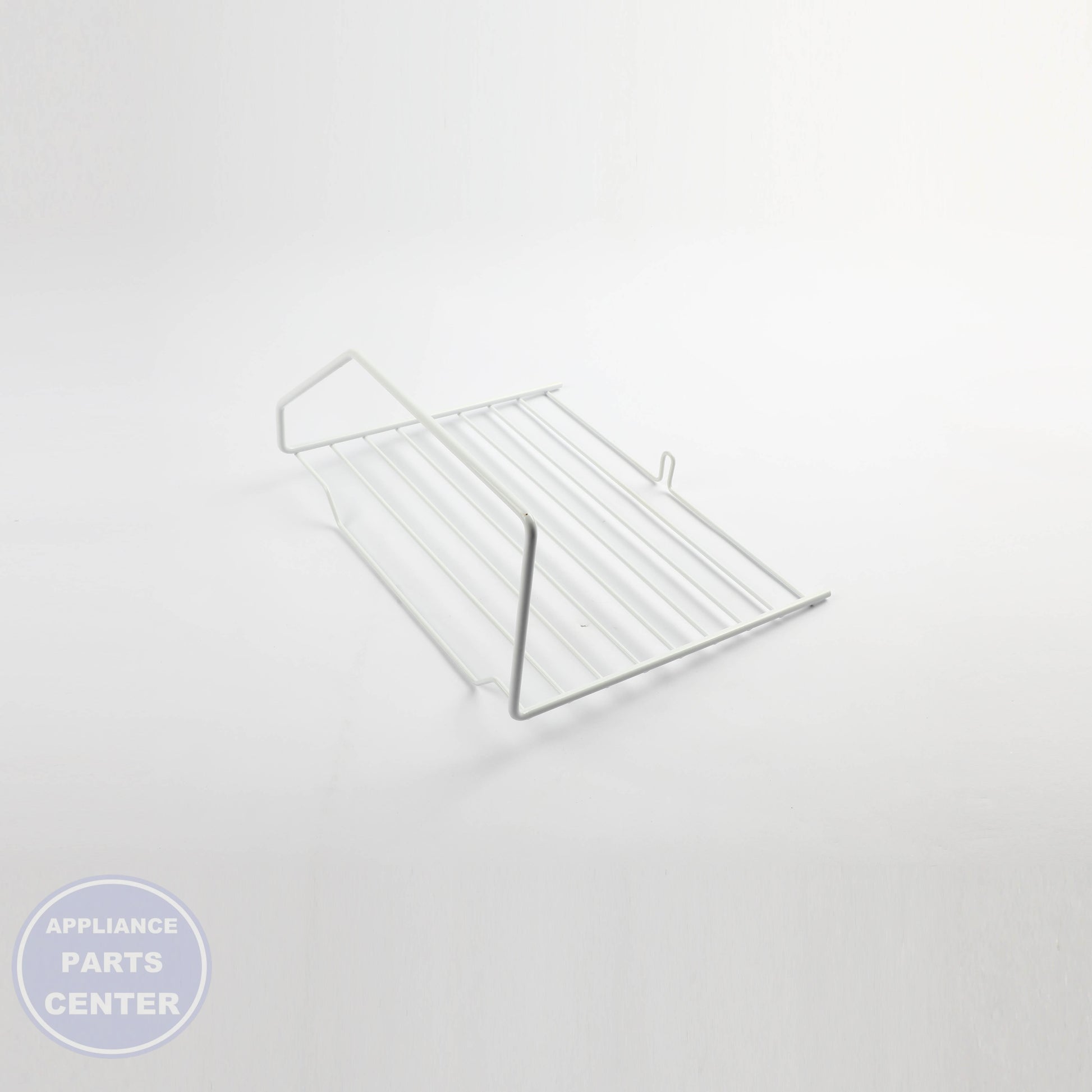 Whirlpool SHELF-WIRE W10578064 - Installation in XYZ123 model showing easy mounting points
