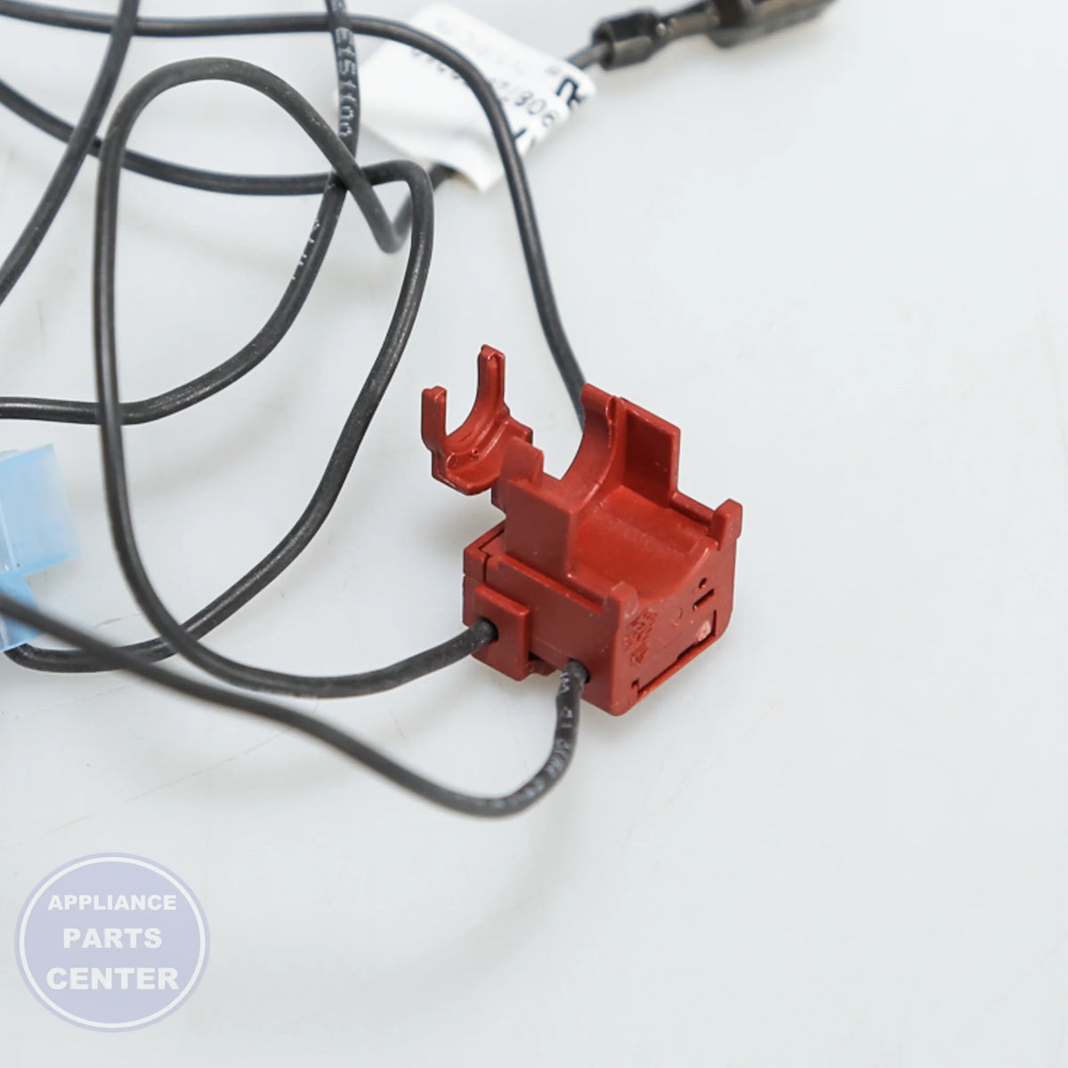 Whirlpool HARNS-WIRE W10617680 - Installation in Whirlpool Range/Stove/Oven showing key mounting points