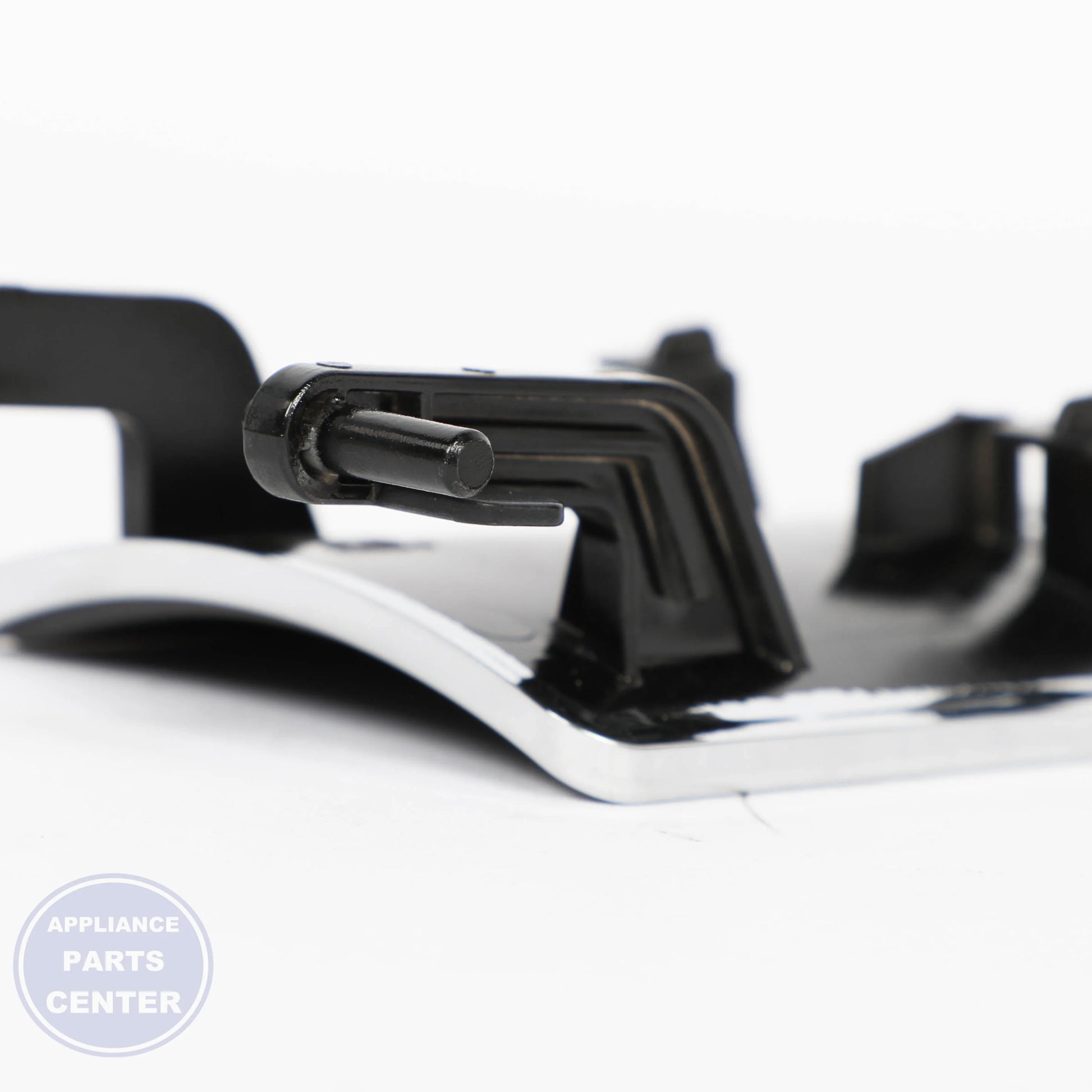 Whirlpool PAD W10673702 - Installation in compatible models showing key mounting points