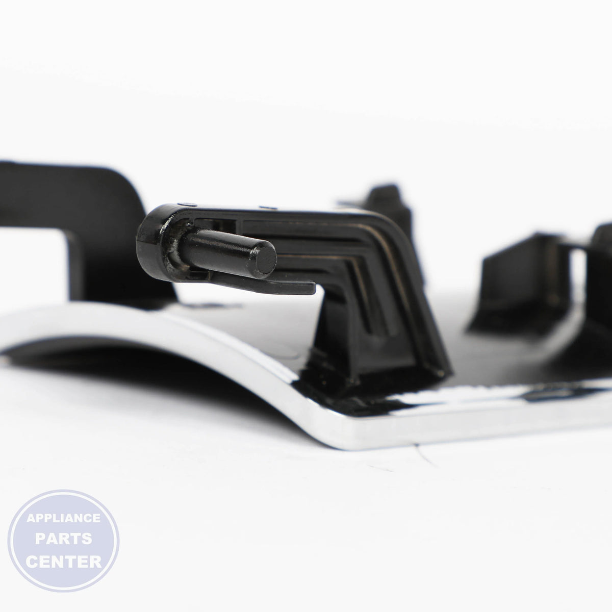Whirlpool PAD W10673702 - Installation in compatible models showing key mounting points