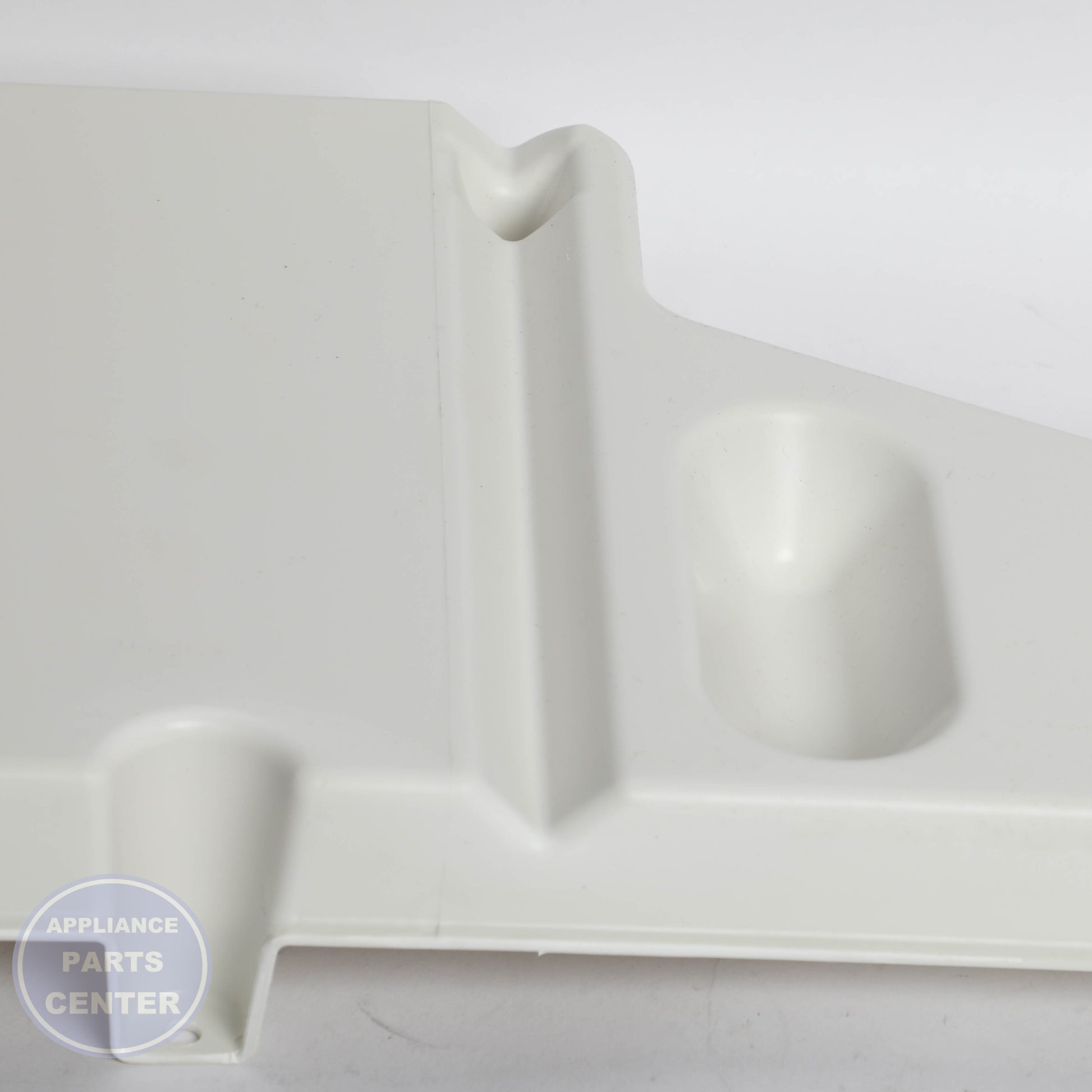 TRAY-EVAP W10703218 - Detailed view of durable construction