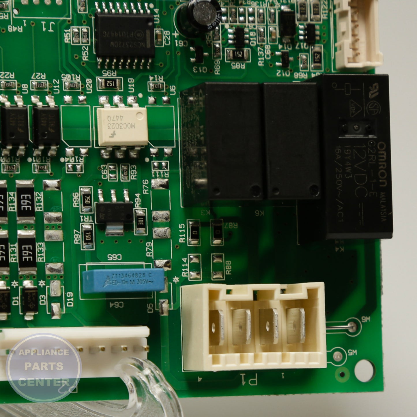 WPL CNTRL-ELEC W10759802 - Installation in specific model showing key mounting points