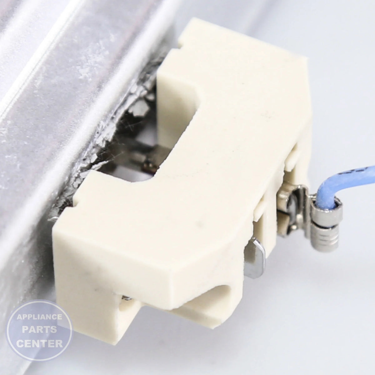 WPL ELMNT-SURF W10823695 - Installation in models showcasing key mounting points