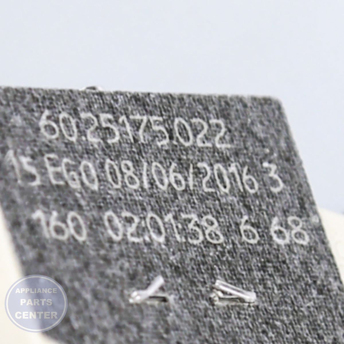 WPL ELMNT-SURF W10823720 - Installation in 74011218 showing easy mounting points