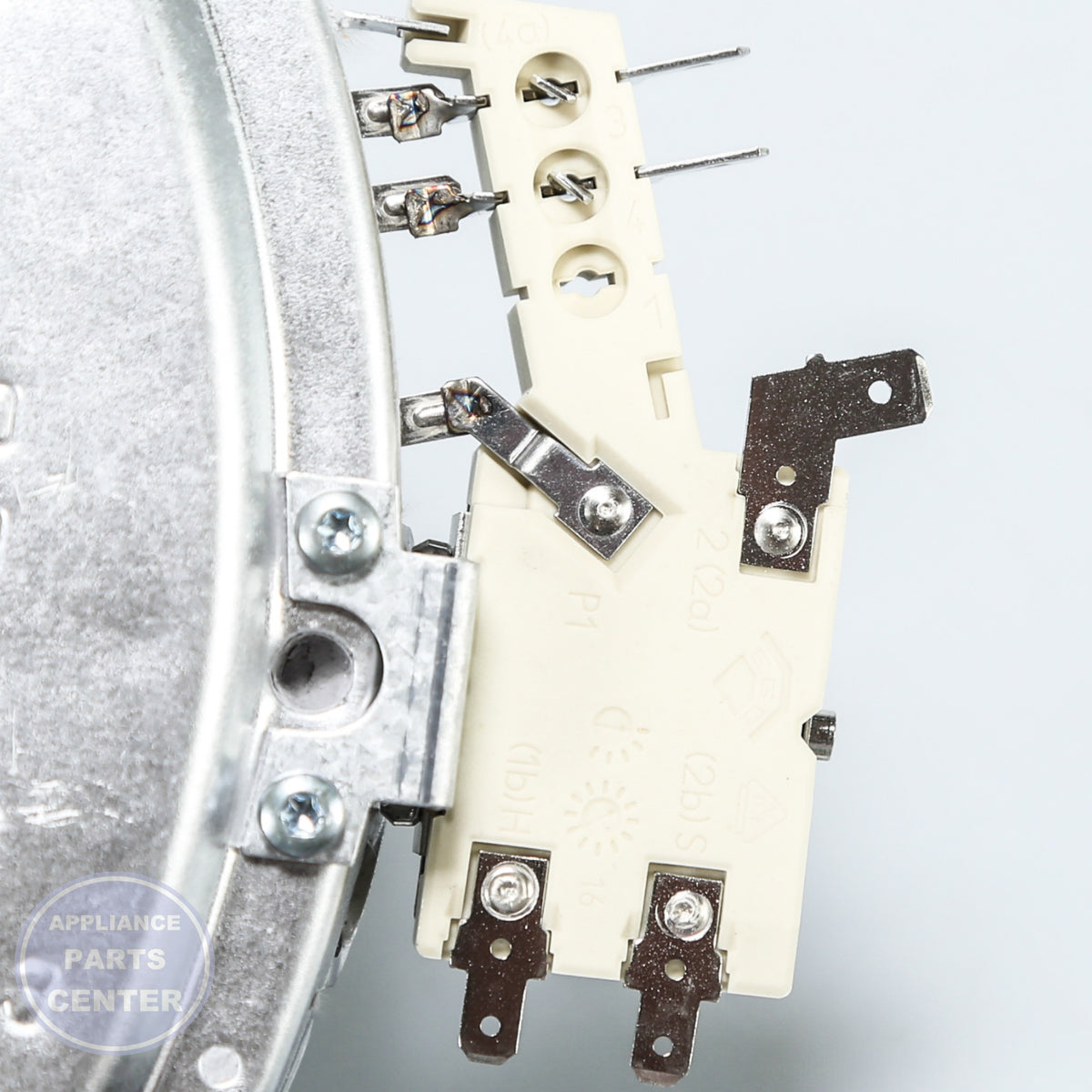 WPL SWITCH-INF W10823734 - Installation in various models showing key mounting points