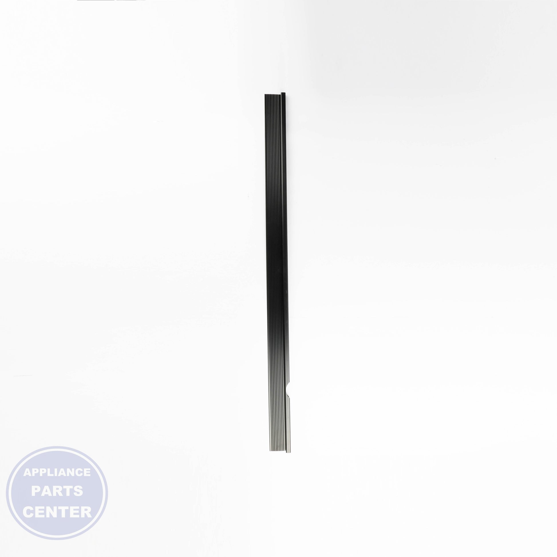 WPL GRILLE-FRT W10859915 - Installation in W10188551 showing key mounting points
