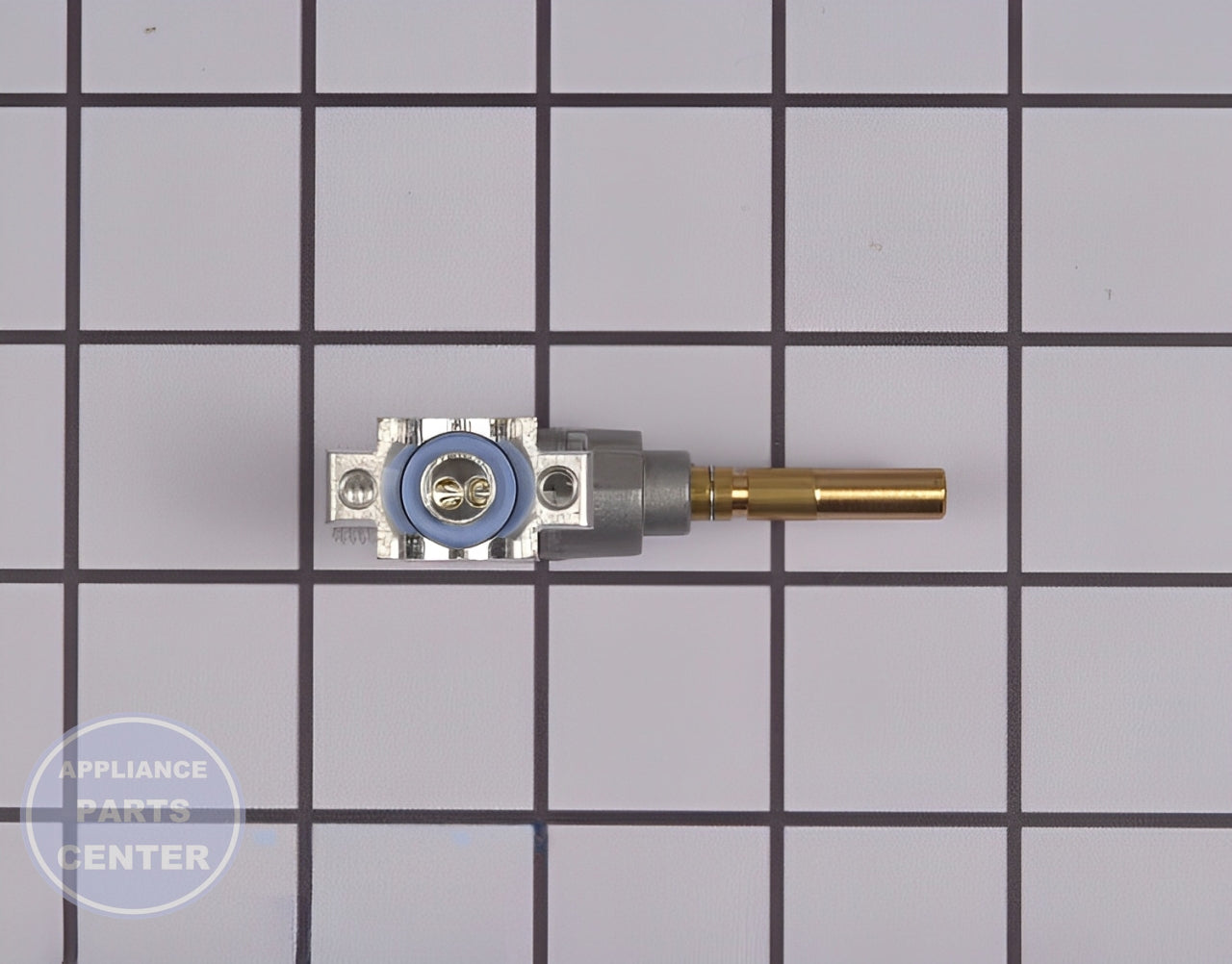 Surface Burner Valve W10859922 - Detailed view of 90-degree rotation knob for precise gas adjustments