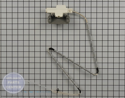 WHIRLPOOL DOOR LATCH W10861642 - Main view showing secure closure for various Whirlpool models