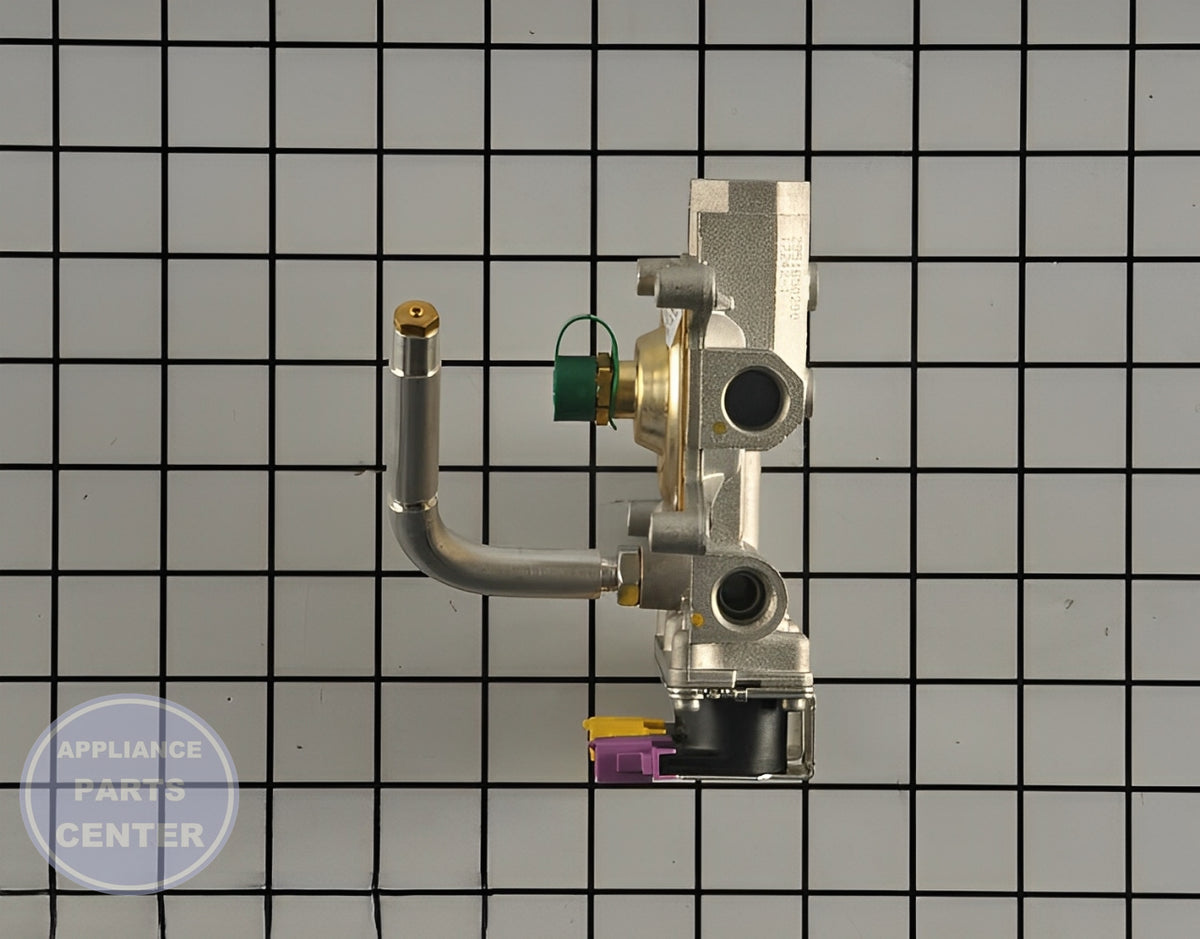 Whirlpool WHIRLPOOL REGULATOR W10861656 - Installation in specific model showing key mounting points