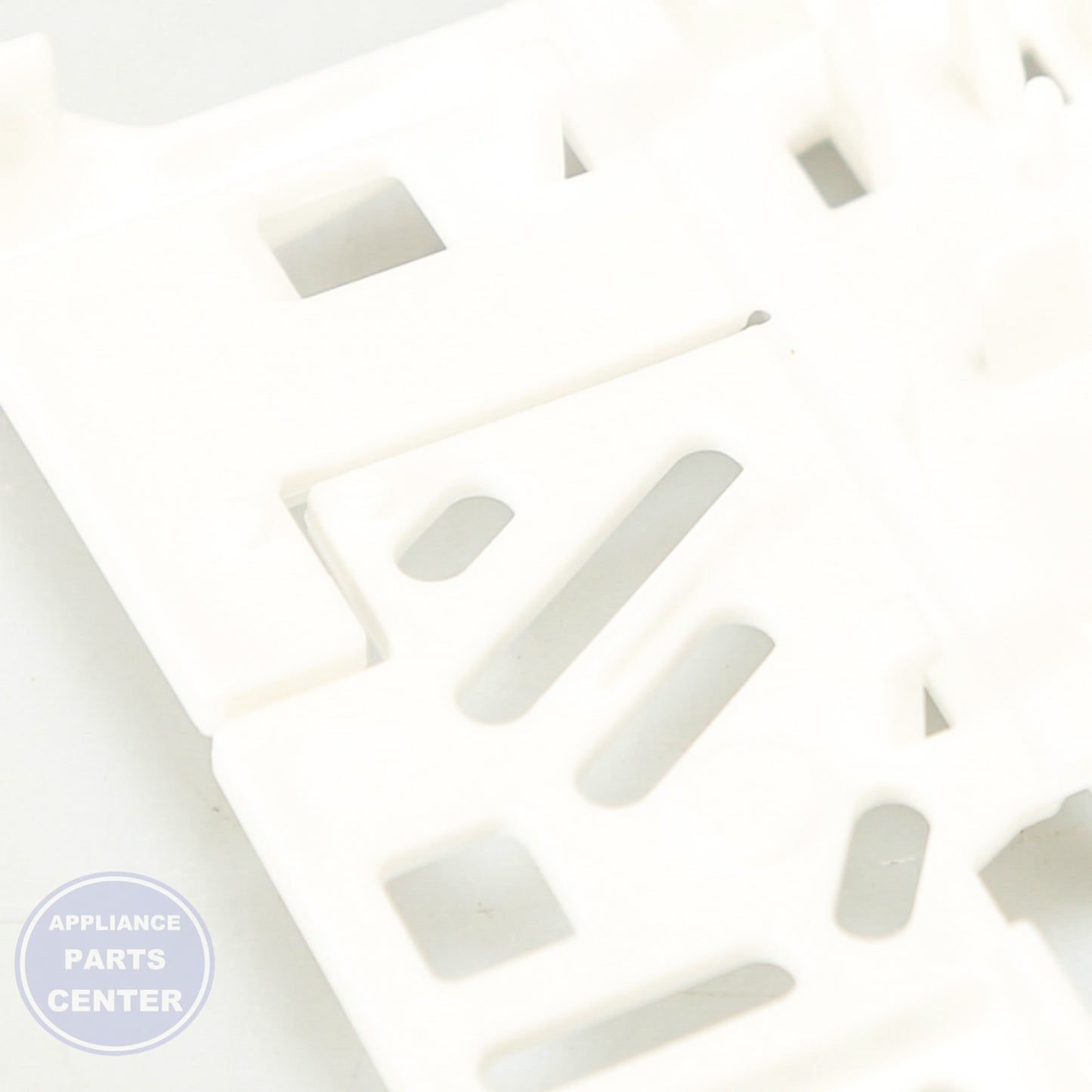 WPL HOUSING W10873429 - Installation in W10195035 model showing secure mounting points