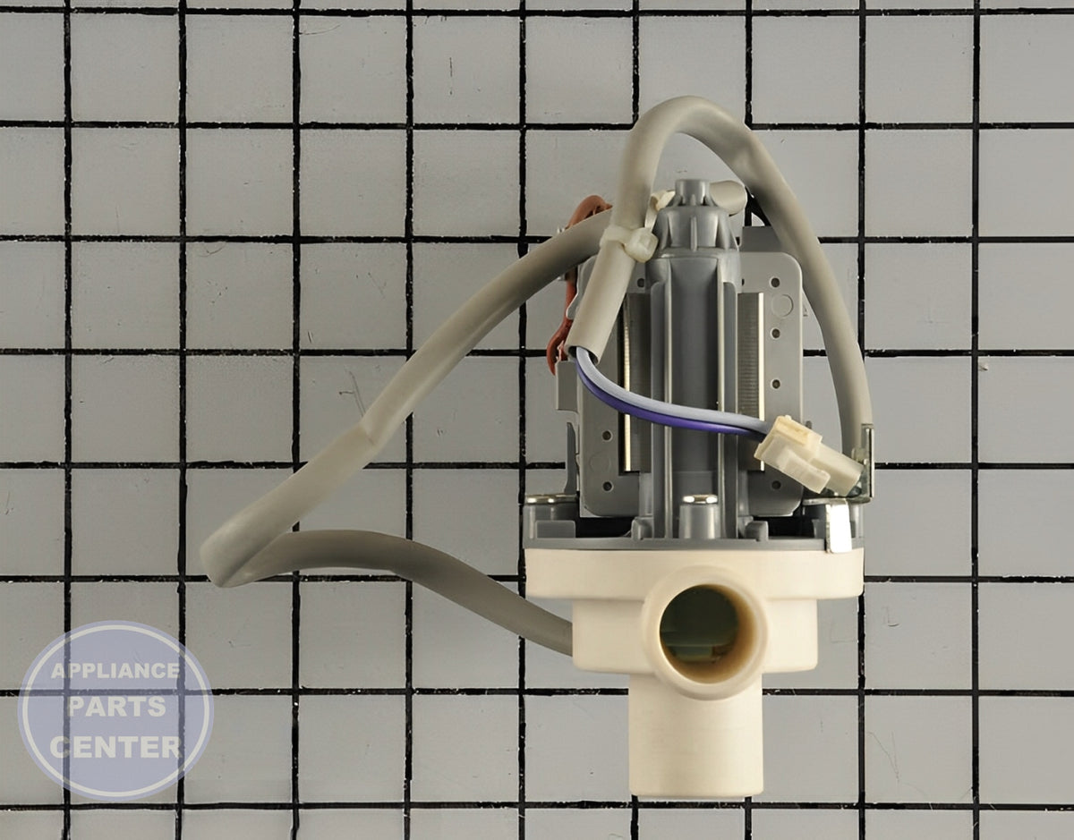 WHIRLPOOL DRAIN PUMP W10906604 - Installation in WPL Washing Machine showing easy mounting points