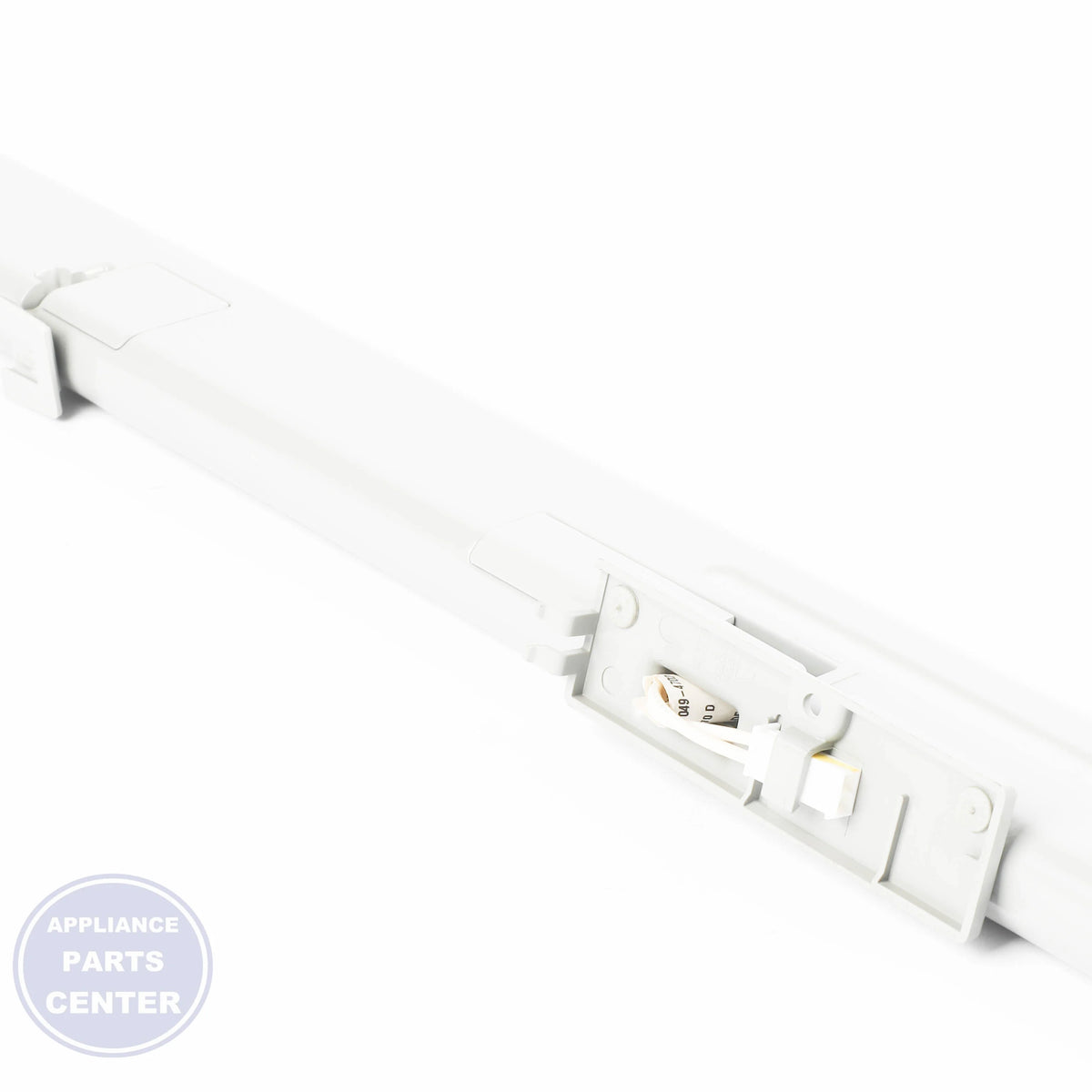 RAIL-MULLN W10907531 - Detailed view of sturdy construction