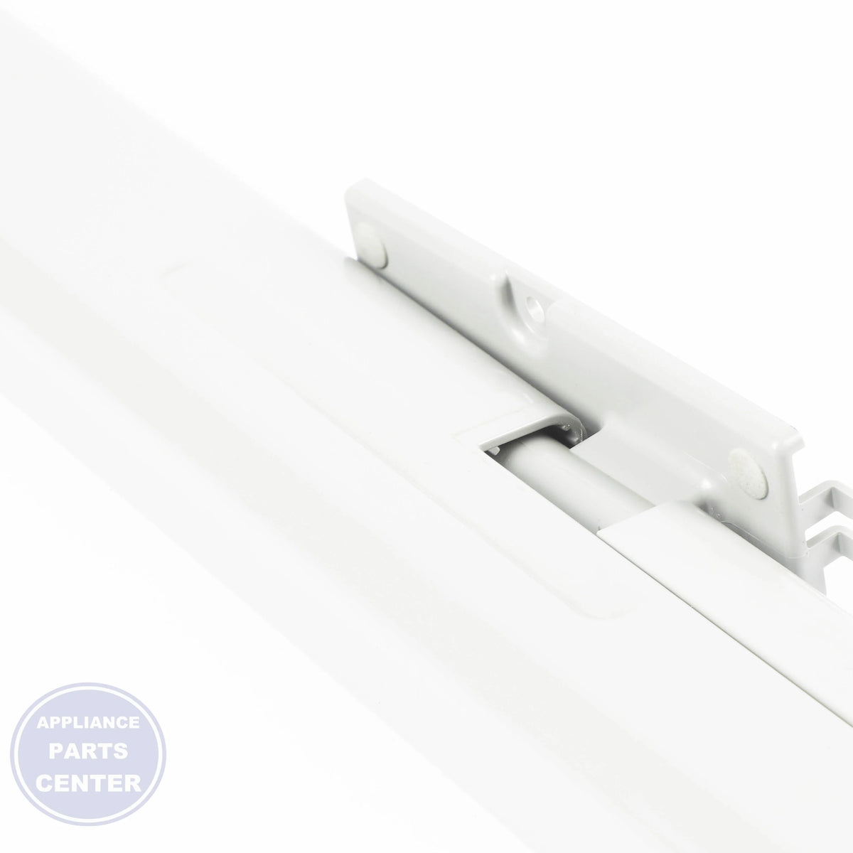 WPL RAIL-MULLN W10907531 - Installation in WPL Refrigerator showing easy mounting points