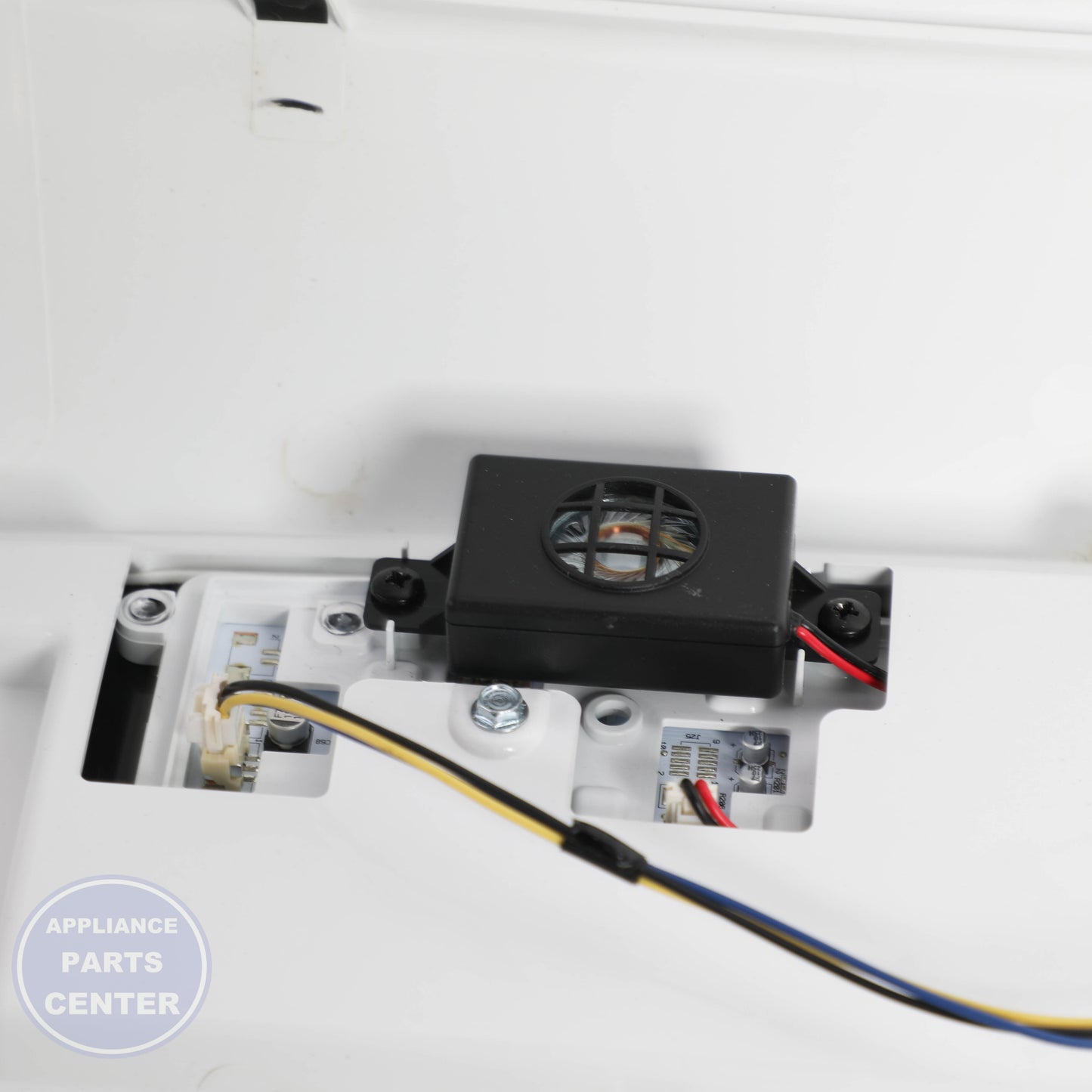 WPL CONSOLE W10914511 - Installation in specific model showing key mounting points