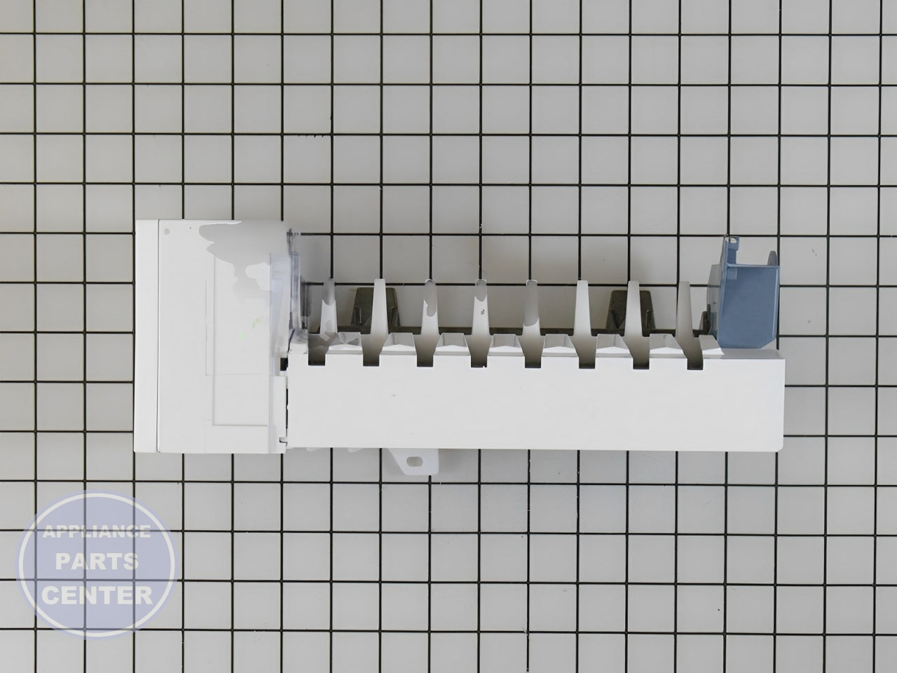 Whirlpool Refrigerator Icemaker W10916040 - Main view showing ice production for Whirlpool WRX735SDBM