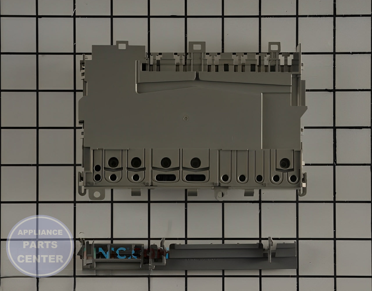 Control Board W11039983 - Detailed view of Circuit Board & Timer