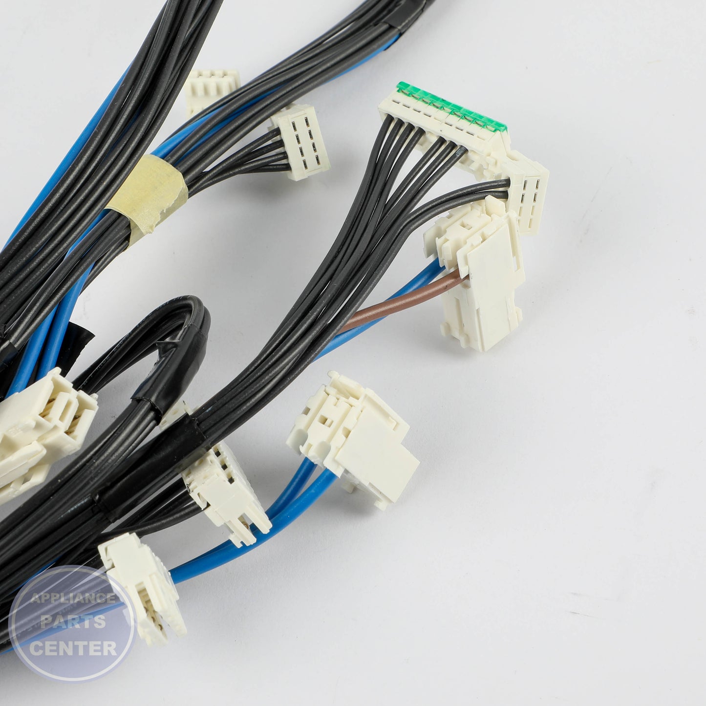 HARNS-WIRE W11132207 - Detailed view of durable construction and connections