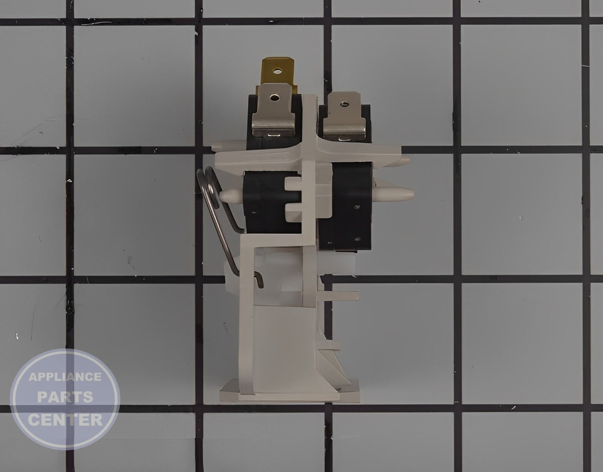 WHIRLPOOL INTERLOCK SWITCH W11182140 - Installation in WPL Microwave showing mounting points