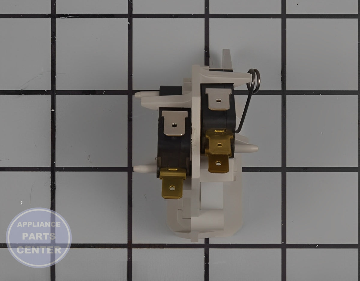 WHIRLPOOL INTERLOCK SWITCH W11182140 - Installation in WPL Microwave showing mounting points