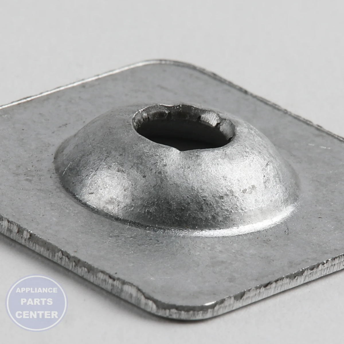 SPACER W11190816 - Detailed view of sturdy design