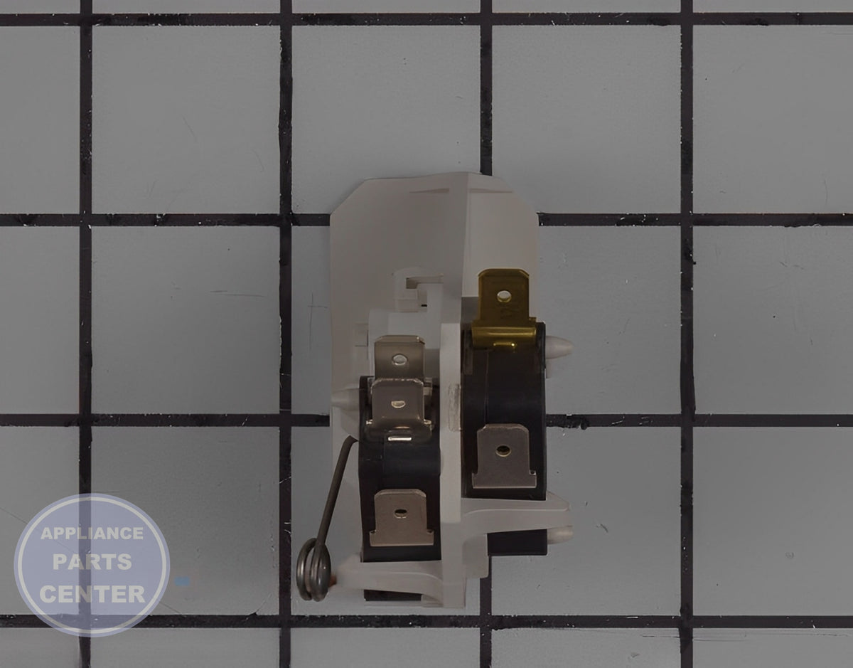 WHIRLPOOL INTERLOCK SWITCH W11192678 - Installation in WPL Microwave showing mounting points