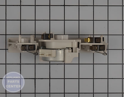 Door Lock W11213912 - Detailed view of the latch mechanism