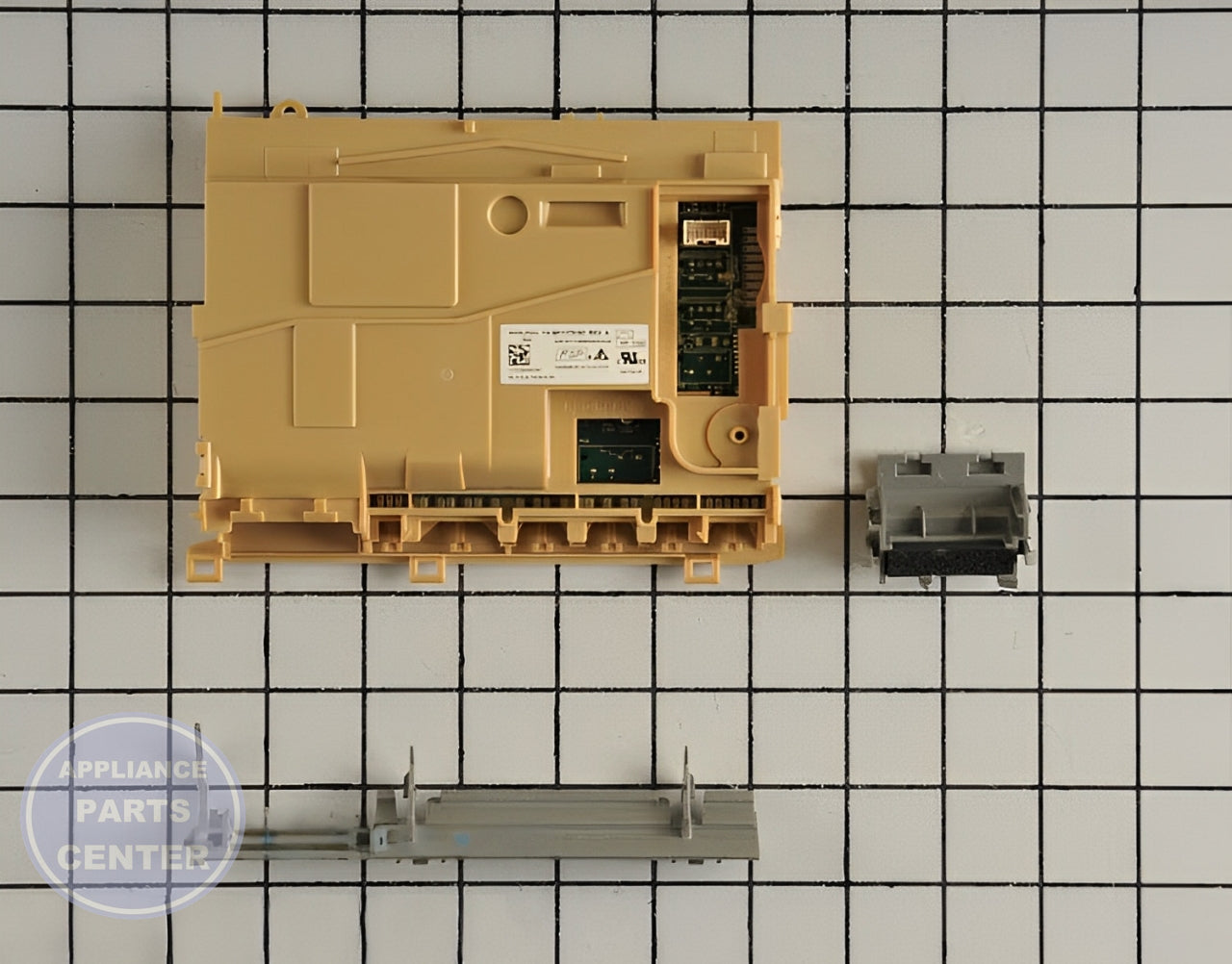 WHIRLPOOL DISHWASHER ELECTRONIC CONTROL BOARD W11305308 - Main view showing circuit board for various models