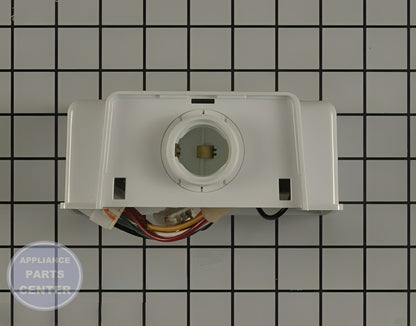 WHIRLPOOL REFRIGERATOR ELECTRONIC CONTROL BOARD W11382527 - Detailed view of timer and circuit design