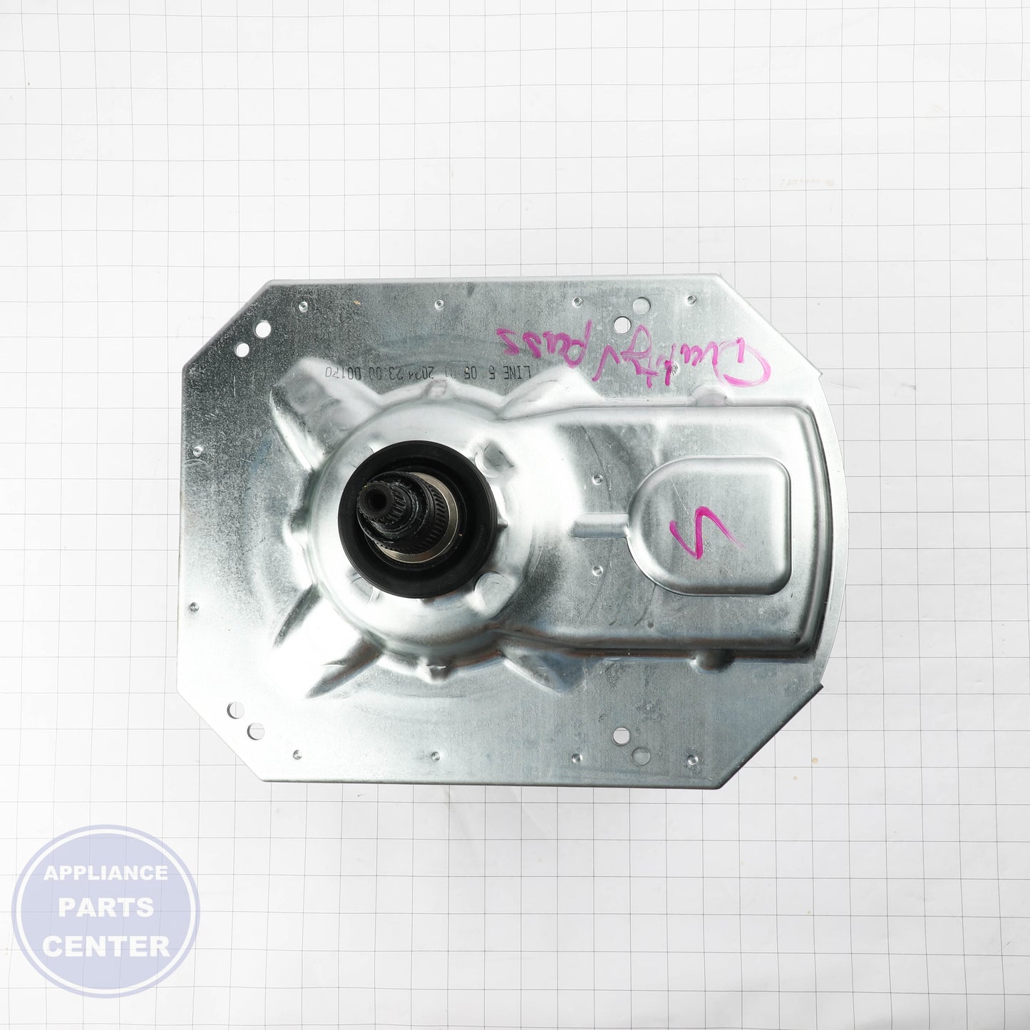 WPL GEARCASE W11449840 - Installation in W11164183 showing key mounting points