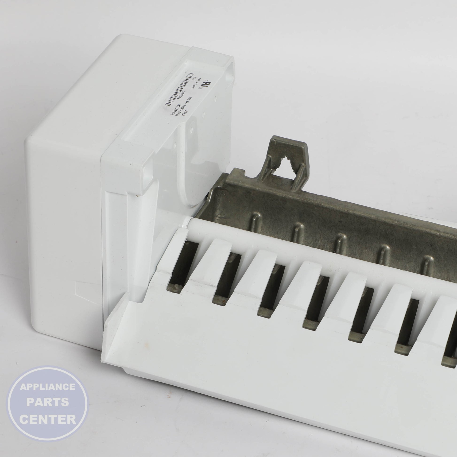 WPL ICEMAKER W11512149 - Installation in W11381379 showing key mounting points
