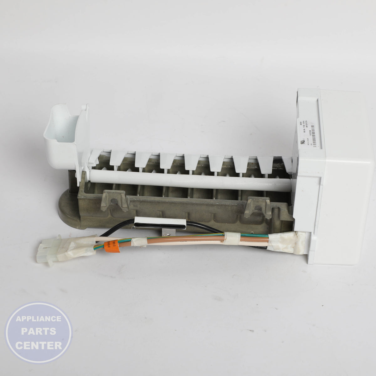 WPL ICEMAKER W11512149 - Installation in W11381379 showing key mounting points