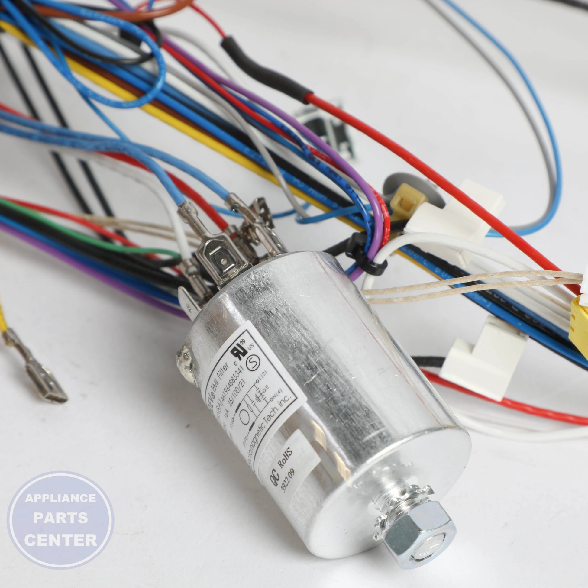 HARNS-WIRE W11594182 - Detailed view of high-quality wire and receptacle