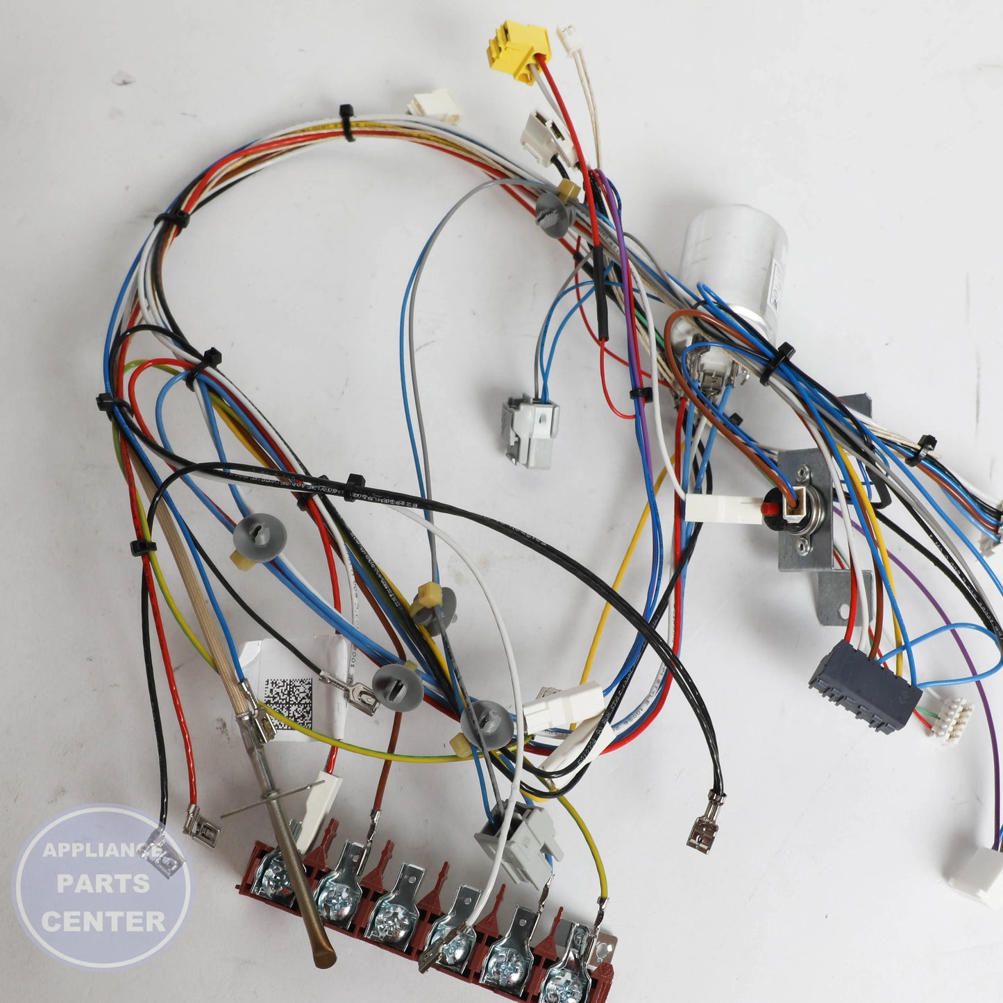 Whirlpool HARNS-WIRE W11594182 - Main view showing unique wire receptacle for WPL models