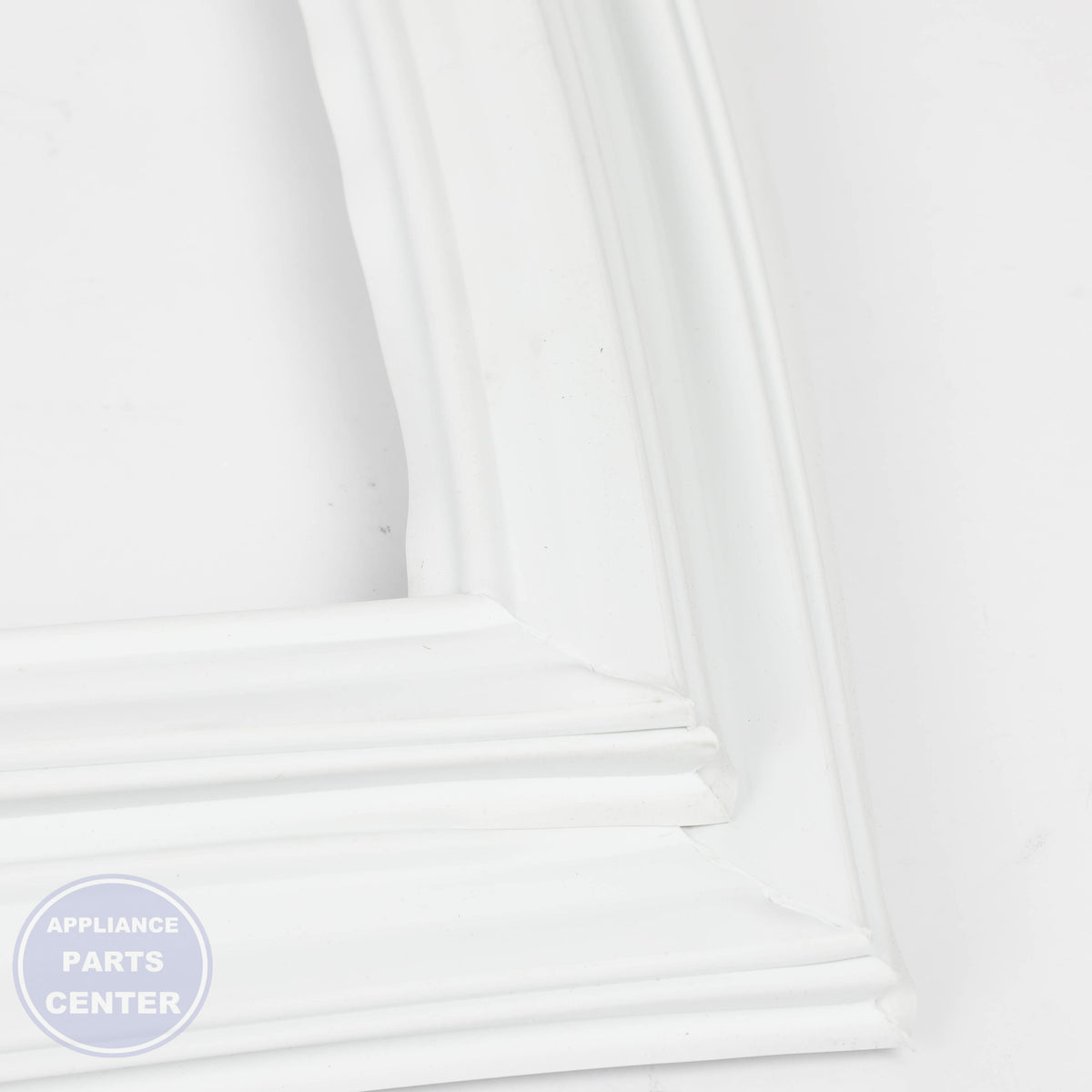 Whirlpool GASKET-DOR W11672776 - Installation in specific model showing seal points