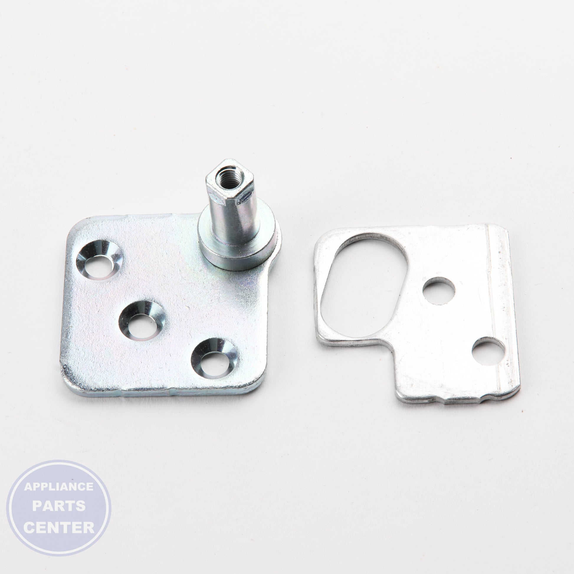 HINGE-DOOR W11673500 - Detailed view of secure door closure