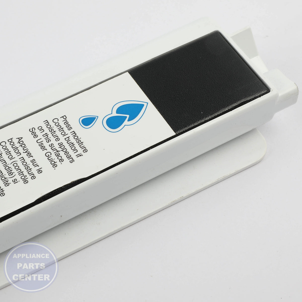 WPL RAIL-MULLN W11692845 - Installation in W10434737 model showing secure mounting points