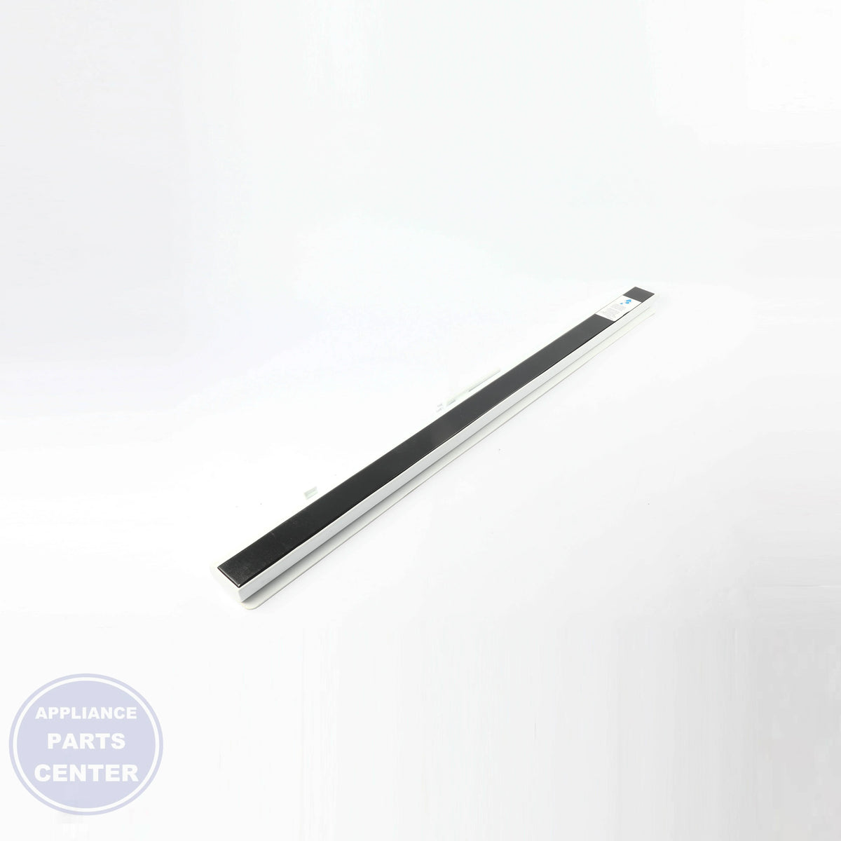 WPL RAIL-MULLN W11692845 - Installation in W10434737 model showing secure mounting points