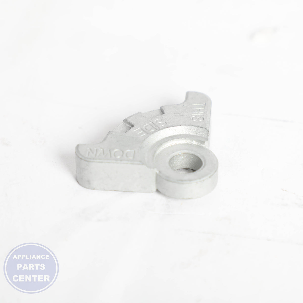 GAP-HINGE W11700297 - Detailed view of durable hinge construction