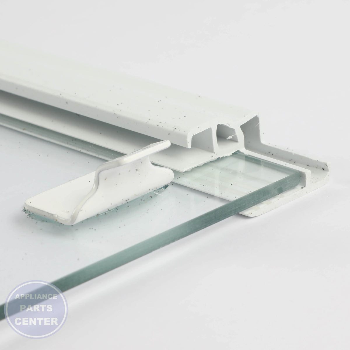 SHELF-GLAS W11735897 - Detailed view of sturdy construction