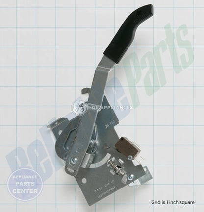 LATCH ASSEMBLY WB02K10140 - Side view with precise measurements