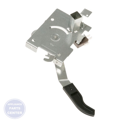 GEH LATCH ASSEMBLY WB02K10140 - Installation in GEH stoves showing secure mounting points